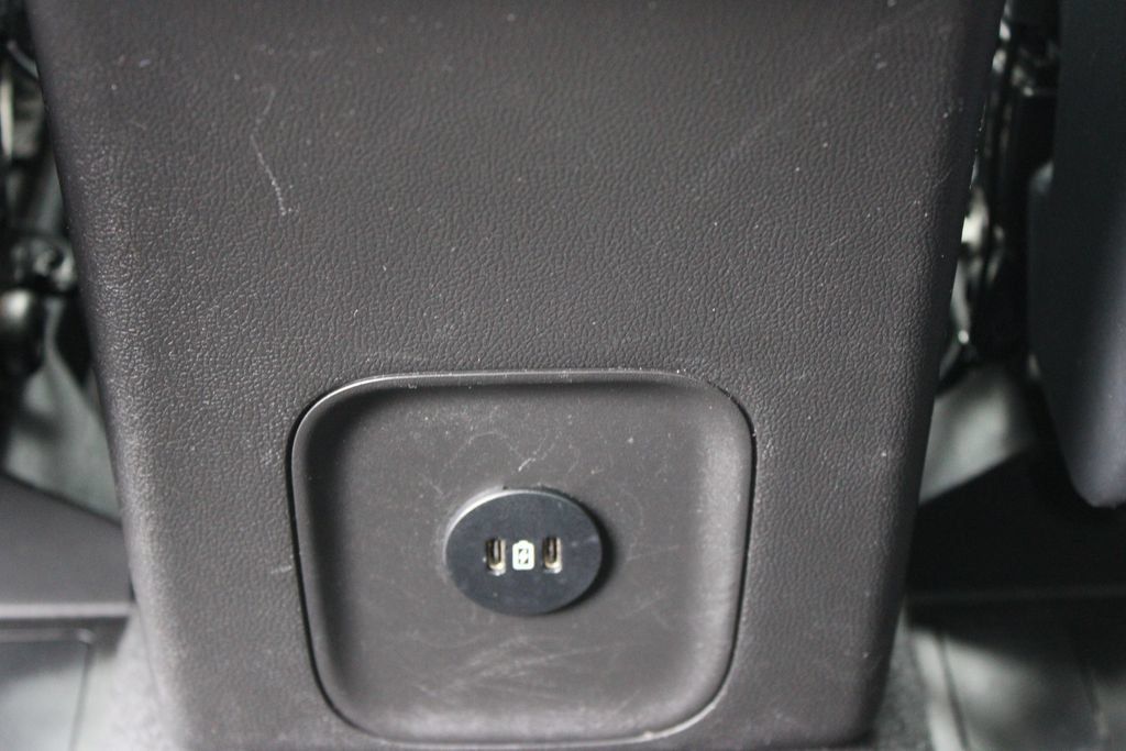Used 2025 Ford Escape ST-Line FWD image 26