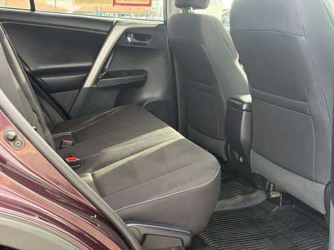 Used 2018 Toyota RAV4 XLE w/ All Weather Liner Package AWD/4WD image 19