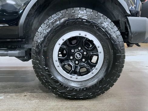Used 2024 Ford Bronco Outer Banks w/ Sasquatch Package image 22