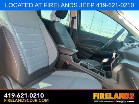 Used 2018 Ford Escape S image 12