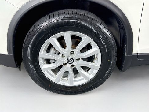 Used 2020 Nissan Rogue SV AWD/4WD image 43