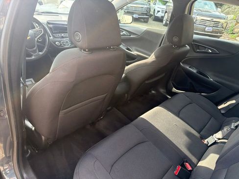 Used 2019 Chevrolet Malibu RS w/ LPO, Convenience Package 1 FWD image 19