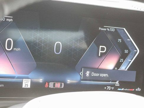 Used 2025 BMW 330i Sedan w/ Premium Package image 22