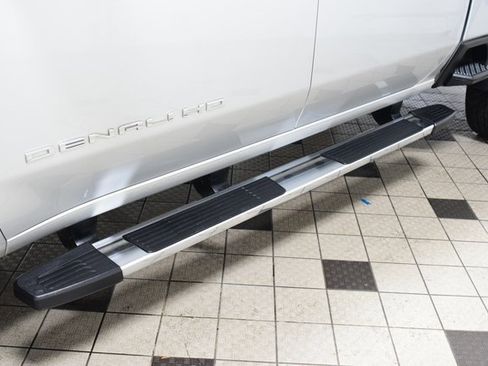 Used 2022 GMC Sierra 2500 Denali w/ Denali Ultimate Package image 31