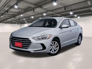 Used 2018 Hyundai Elantra SE FWD video 1