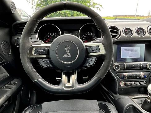 Used 2019 Ford Mustang Shelby GT350 w/ Technology Package RWD image 7