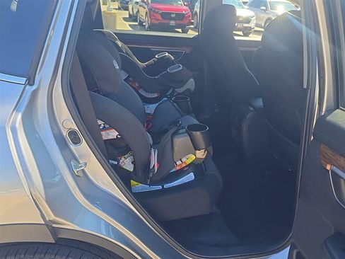 Used 2017 Honda CR-V EX image 17