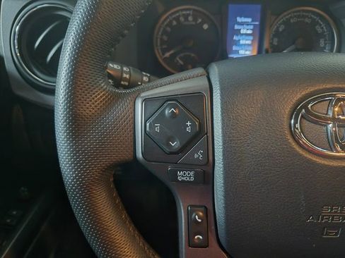 Certified 2023 Toyota Tacoma TRD Sport AWD/4WD image 19