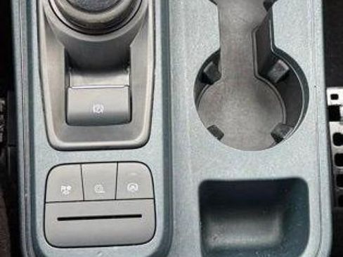Used 2022 Ford Maverick XLT FWD image 12
