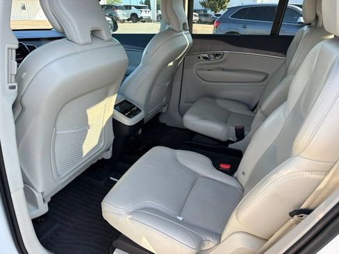 Used 2022 Volvo XC90 T6 Inscription w/ Advanced Package AWD/4WD image 9