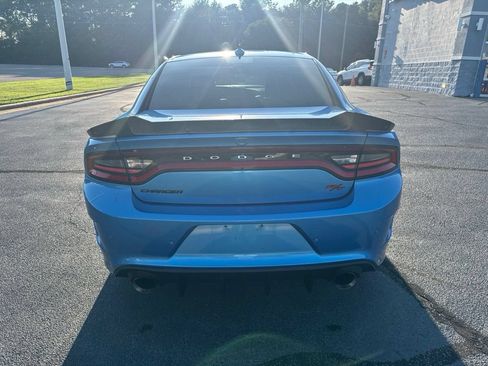 Used 2018 Dodge Charger R/T Scat Pack RWD image 6