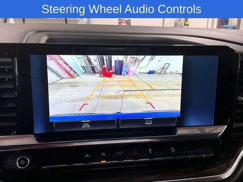 Used 2022 Chevrolet Silverado 1500 RST image 19