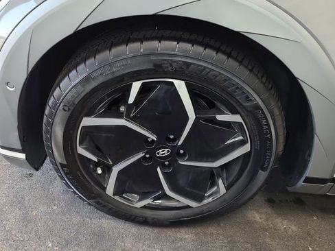Used 2024 Hyundai Ioniq 5 Limited image 11