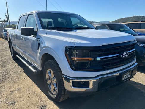 Used 2025 Ford F150 XLT w/ Equipment Group 301A Standard AWD/4WD image 2