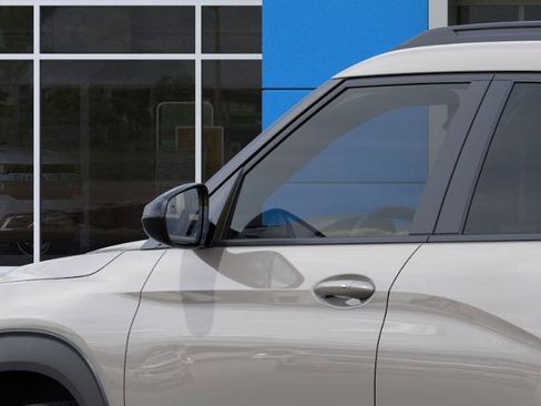 New 2026 Chevrolet TrailBlazer ACTIV FWD image 12