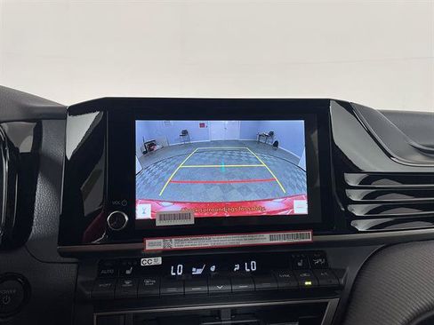 New 2026 Toyota Camry SE FWD image 19