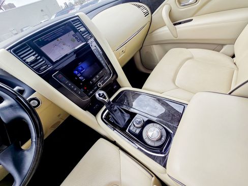 Used 2021 INFINITI QX80 Luxe w/ Cargo Package image 25