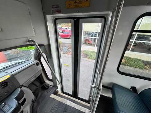 Used 2017 Ford E-350 and Econoline 350 Super Duty w/ Shuttle Bus Prep Package RWD image 37
