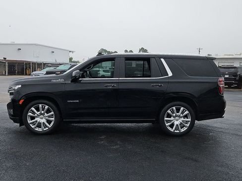 Used 2024 Chevrolet Tahoe High Country RWD image 14