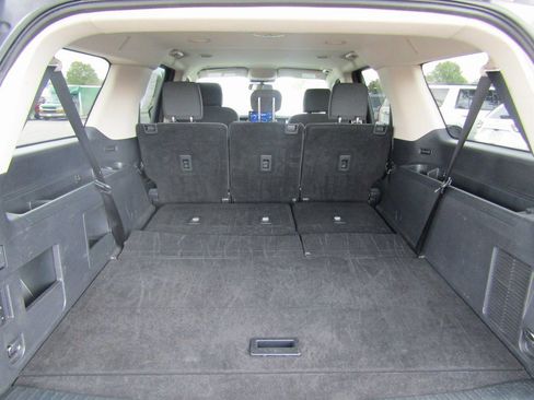 Used 2024 Ford Expedition Max XLT image 33