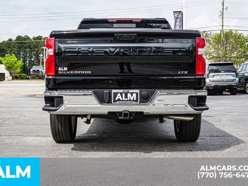 Used 2025 Chevrolet Silverado 1500 LTZ w/ LTZ Convenience Package II RWD image 13