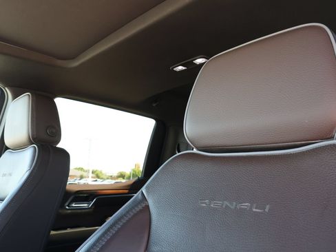 Used 2024 GMC Sierra 1500 Denali RWD image 16