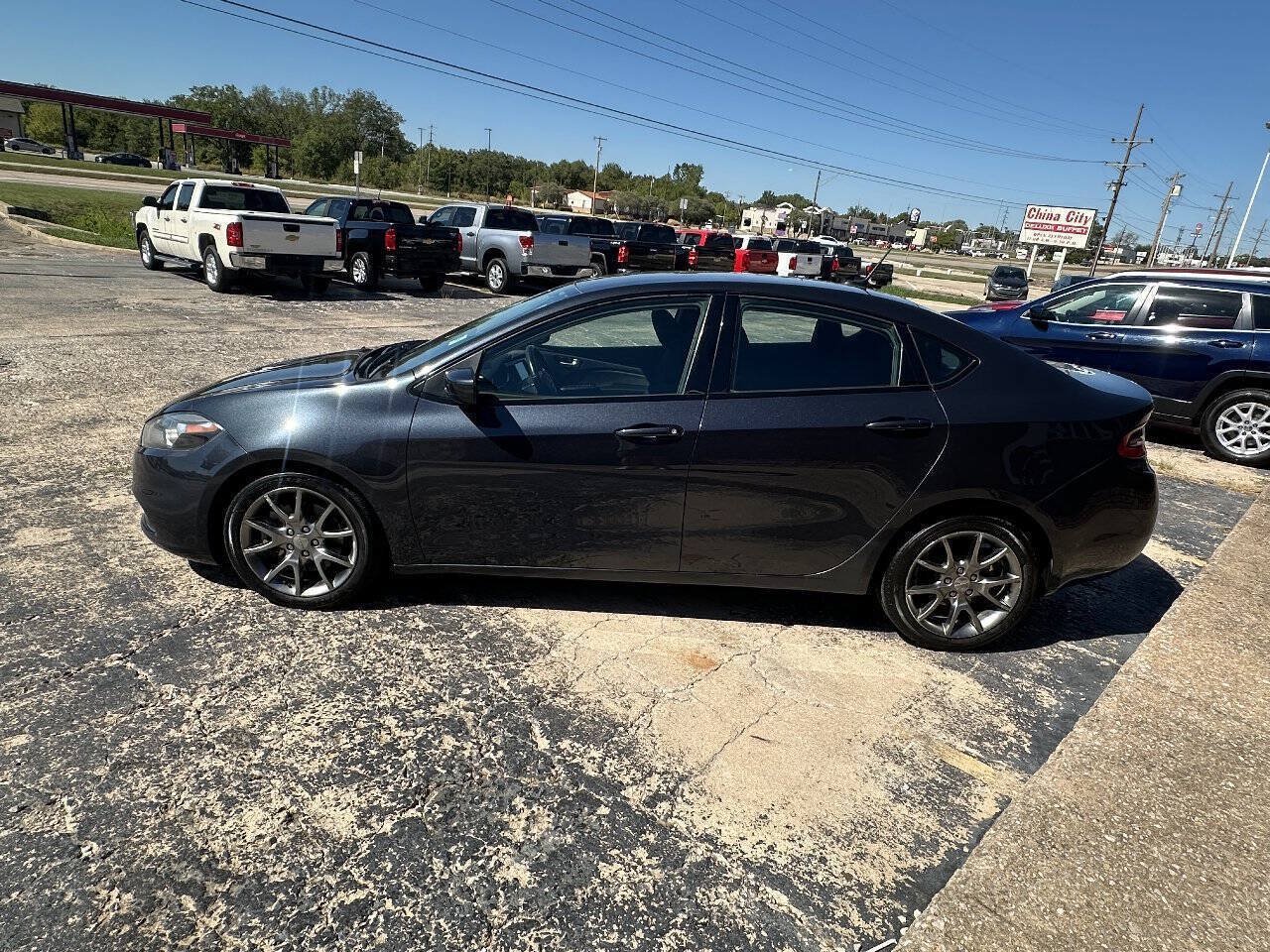 Used 2013 Dodge Dart SXT FWD image 5