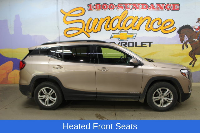 Used 2019 GMC Terrain SLE FWD image 1