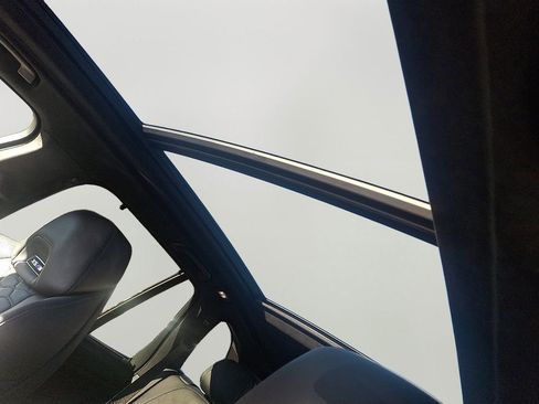 Used 2021 BMW X5 M w/ Executive Package image 15