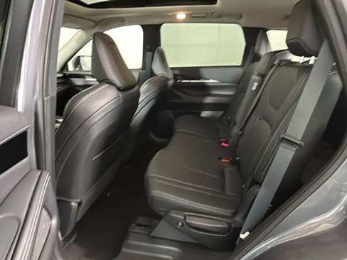 Used 2025 INFINITI QX60 Pure AWD/4WD image 27