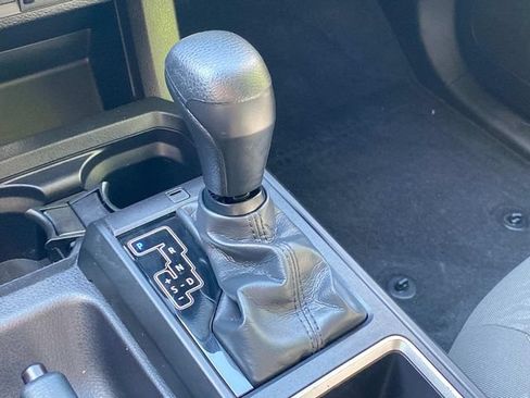 Used 2022 Toyota Tacoma SR RWD image 26