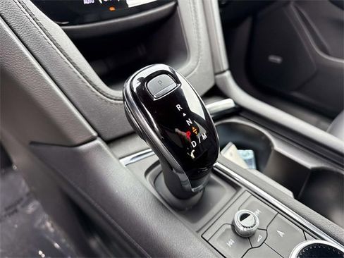 Used 2024 Cadillac XT6 Sport w/ Platinum Package image 26