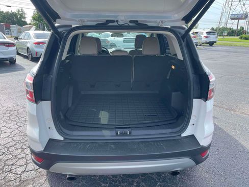 Used 2018 Ford Escape Titanium AWD/4WD image 6