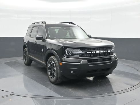 New 2025 Ford Bronco Sport Outer Banks AWD/4WD image 8