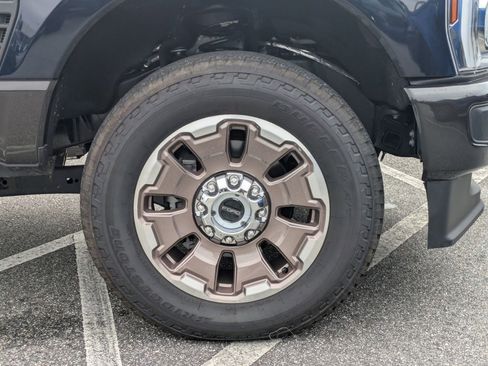 New 2025 Ford F250 King Ranch w/ FX4 Off-Road Package image 11