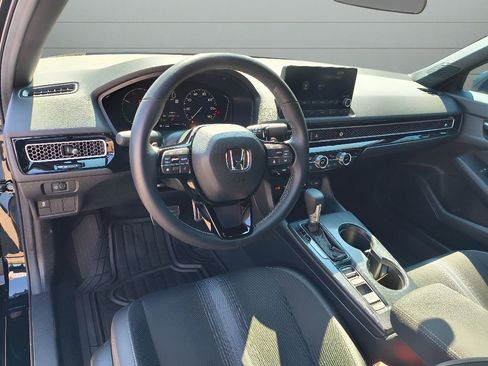 Used 2025 Honda Civic Sport image 15