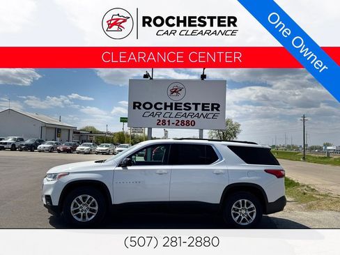 Used 2020 Chevrolet Traverse LS AWD/4WD image 1