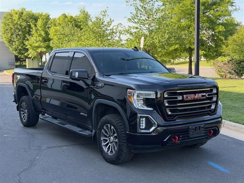 Used 2020 GMC Sierra 1500 AT4 w/ AT4 Preferred Package AWD/4WD image 1