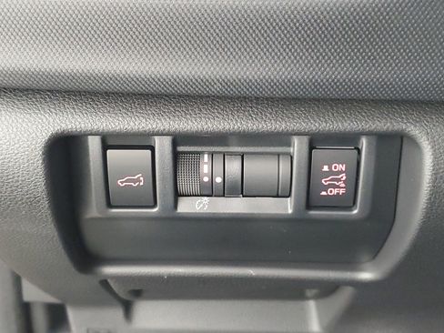 Used 2026 Subaru Forester Premium image 28