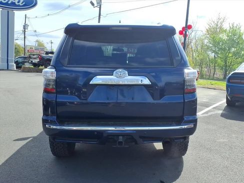 Used 2014 Toyota 4Runner Limited AWD/4WD image 22