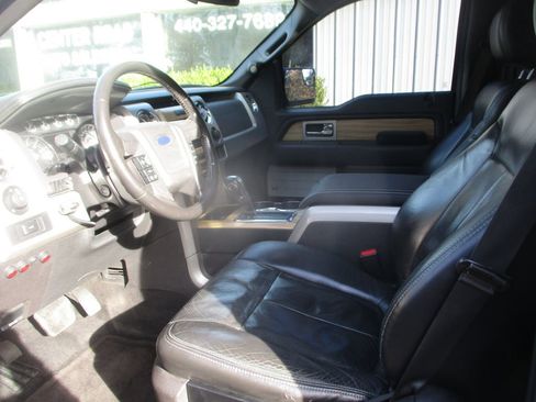 Used 2011 Ford F150 Lariat w/ Lariat Chrome Pkg image 12