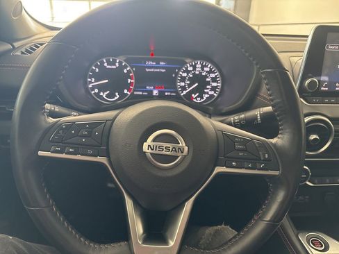 Used 2020 Nissan Sentra SR image 12