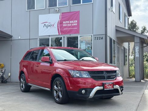 Used 2015 Dodge Journey Crossroad w/ Flexible Seating Group AWD/4WD image 1