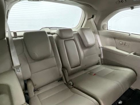 Used 2015 Honda Odyssey Touring Elite image 7
