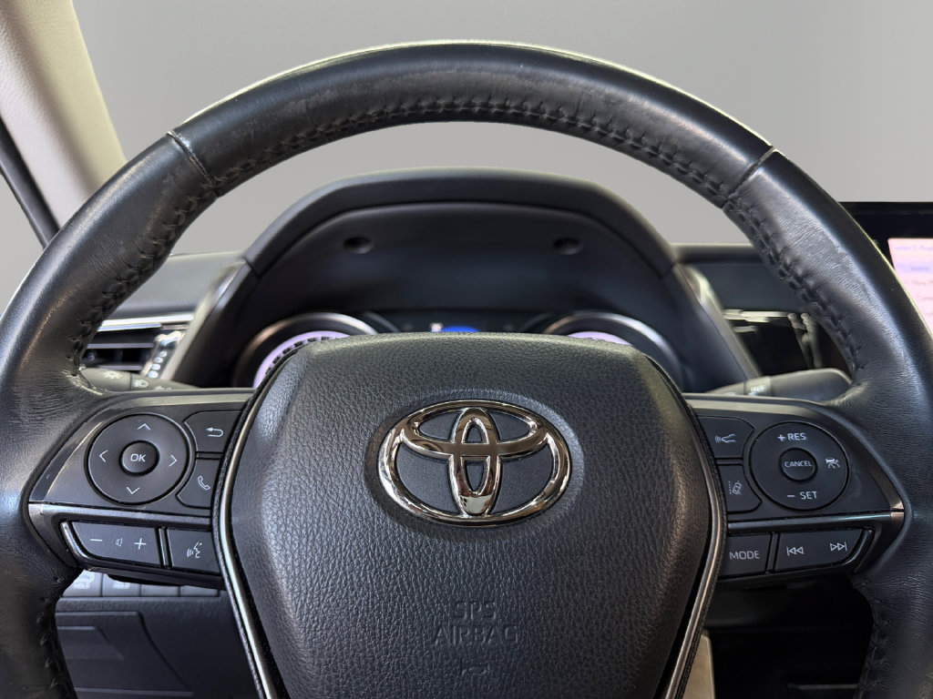 Used 2021 Toyota Camry SE FWD image 17