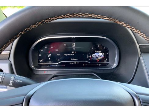 Used 2023 GMC Yukon AT4 w/ AT4 Premium Plus Package AWD/4WD image 19