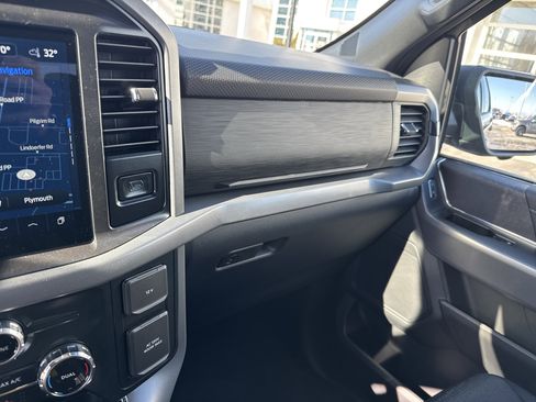 New 2026 Ford F150 XLT w/ Equipment Group 302A MID image 37