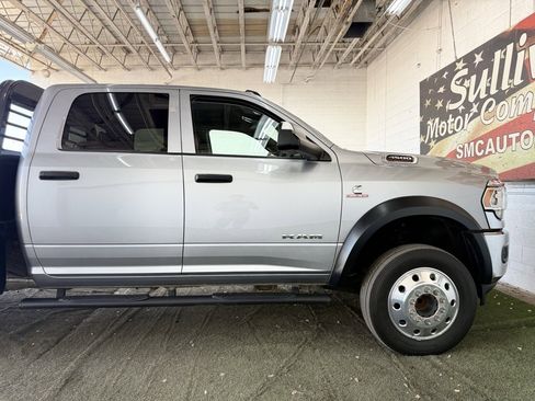 Used 2022 RAM 4500 Tradesman w/ Chrome Appearance Group image 10
