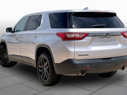 Used 2020 Chevrolet Traverse LS w/ LPO, Blackout Package FWD image 12