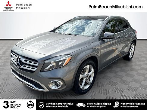 Used 2020 Mercedes-Benz GLA 250 4MATIC image 1